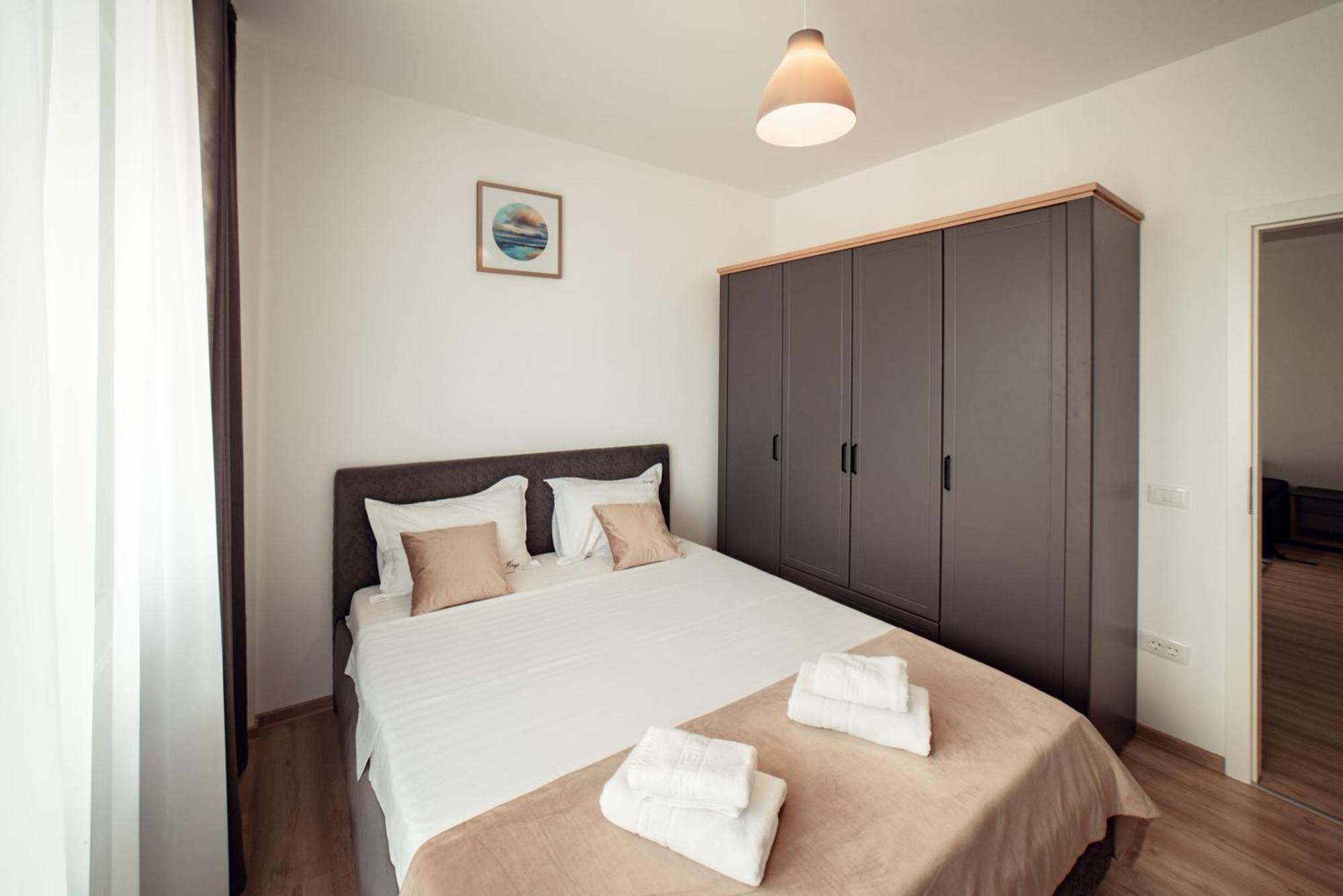Luxury Cozy Apartments Palas Mall Centru Iasi Exterior photo